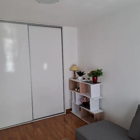 Manhattan Zumbul Belvil *